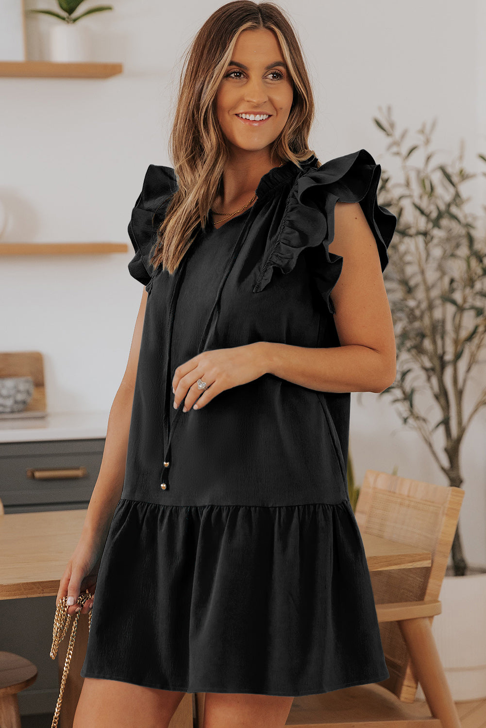 Mini Dress, Ruffled Sleeves with pockets, Black!